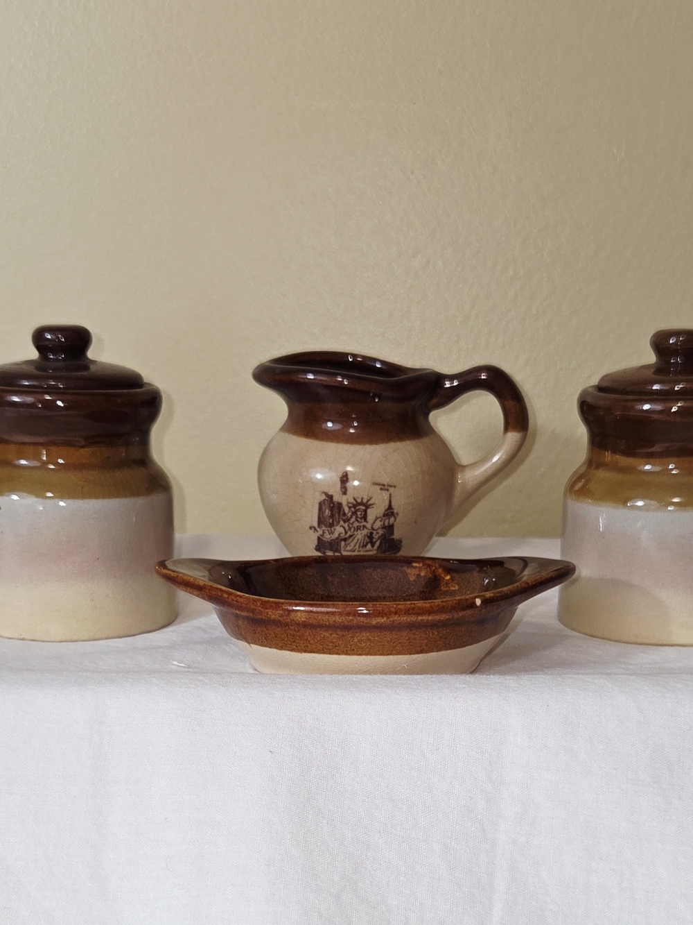 Vintage 4pc Brown Drip Stoneware Set Mini NYC Souvenir Pitcher Sugar Bowls Dish